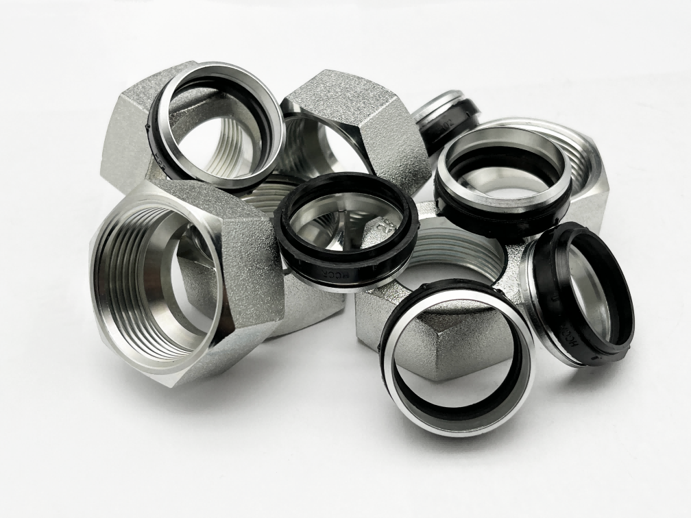 Qual é a diferença entre as conexões EO-2 e as conexões tradicionais do tipo mordida?
